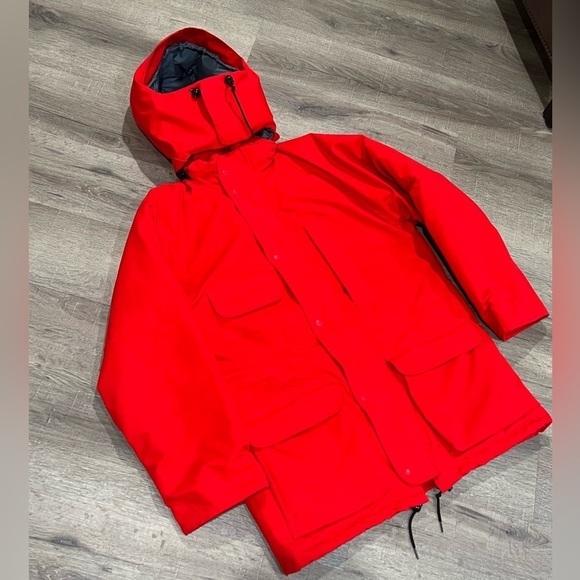 Men’s Medium Red Eddie Bauer Goose Down Made in Canada Artic Winter Parka Jacket - Picture 2 of 10